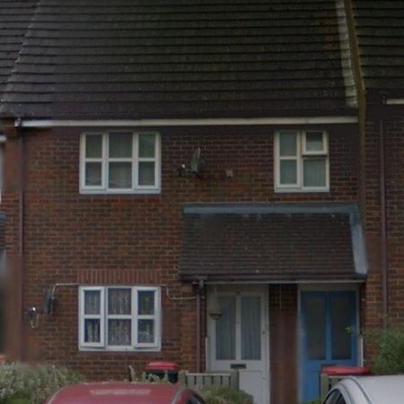 Marvellous Meridian Maisonette Ifield 外观 照片